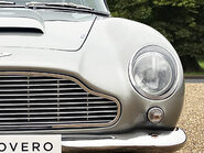 Aston Martin DB5 Superleggera 18