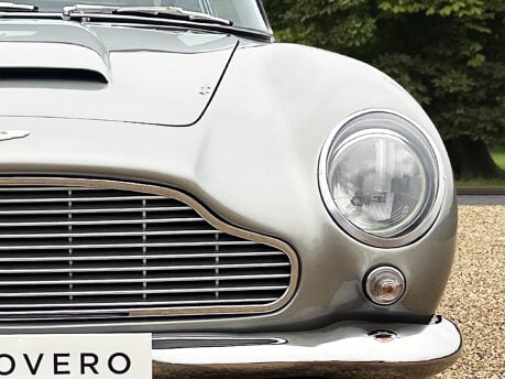 Aston Martin DB5 Superleggera 18