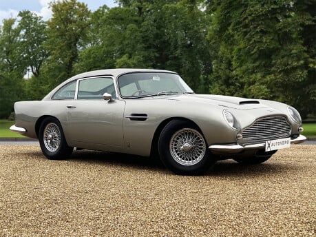 Aston Martin DB5 Superleggera 3