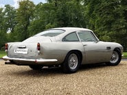 Aston Martin DB5 Superleggera 5