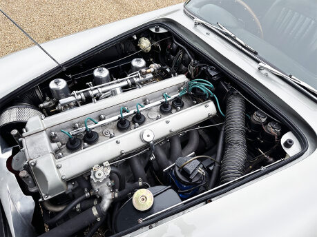 Aston Martin DB5 Superleggera 80