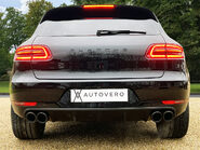 Porsche Macan TURBO PDK 6