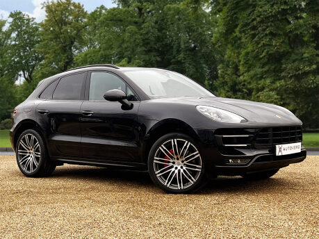 Porsche Macan TURBO PDK 3