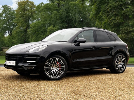 Porsche Macan TURBO PDK 1