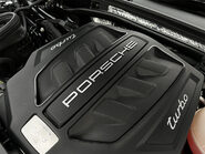 Porsche Macan TURBO PDK 86