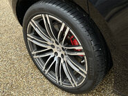 Porsche Macan TURBO PDK 36