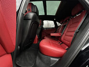 Porsche Macan TURBO PDK 74