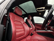 Porsche Macan TURBO PDK 43