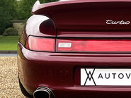 Porsche 911 TURBO 24