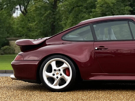 Porsche 911 TURBO 12