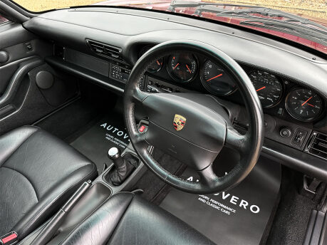 Porsche 911 TURBO 52