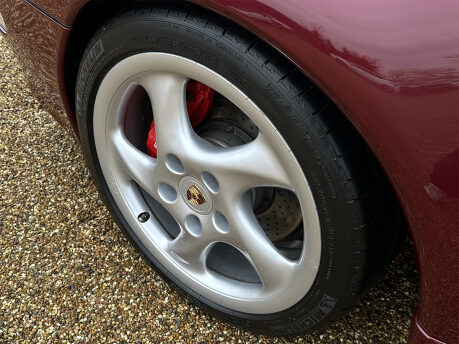 Porsche 911 TURBO 37