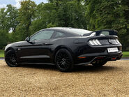 Ford Mustang GT 7