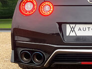 Nissan GT-R RECARO 24