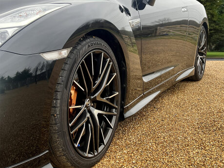 Nissan GT-R RECARO 20