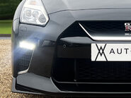 Nissan GT-R RECARO 17