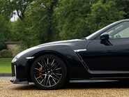 Nissan GT-R RECARO 10