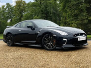 Nissan GT-R RECARO 3