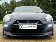 Nissan GT-R RECARO 2