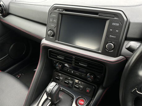 Nissan GT-R RECARO 62