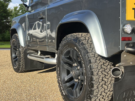 Land Rover Defender TD XS URBAN TRUCK CO 22