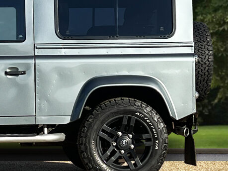Land Rover Defender TD XS URBAN TRUCK CO 11