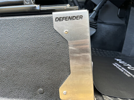 Land Rover Defender TD XS URBAN TRUCK CO 73