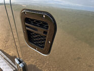 Land Rover Defender TD XS URBAN TRUCK CO 33