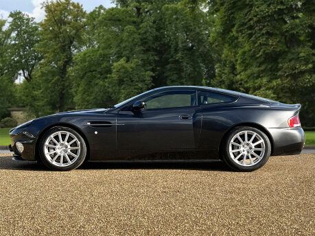 Aston Martin Vanquish S V12 8