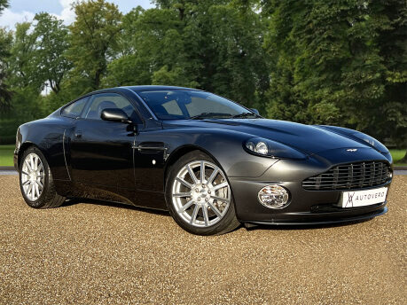 Aston Martin Vanquish S V12 3