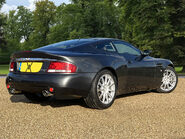 Aston Martin Vanquish S V12 5