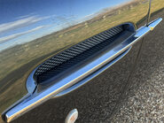 Aston Martin Vanquish S V12 38