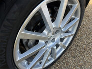 Aston Martin Vanquish S V12 44