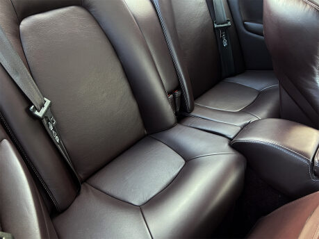 Aston Martin Vanquish S V12 63