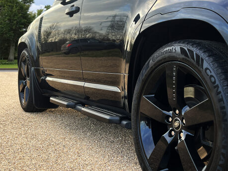 Land Rover Defender V8 22