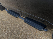 Land Rover Defender V8 35