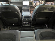 Land Rover Defender V8 52