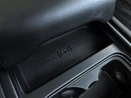 Land Rover Defender V8 63