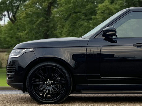 Land Rover Range Rover WESTMINSTER BLACK MHEV 10