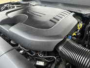 Land Rover Range Rover WESTMINSTER BLACK MHEV 83