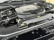 Land Rover Range Rover WESTMINSTER BLACK MHEV 82