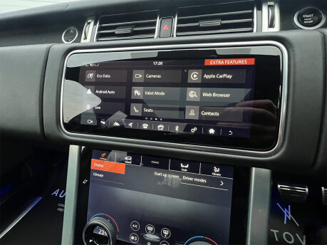 Land Rover Range Rover WESTMINSTER BLACK MHEV 68