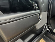 Land Rover Range Rover WESTMINSTER BLACK MHEV 78