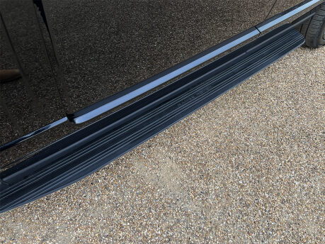 Land Rover Range Rover WESTMINSTER BLACK MHEV 34