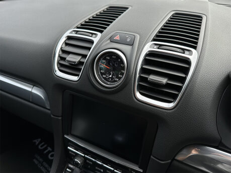 Porsche Boxster 981 24V S PDK 53