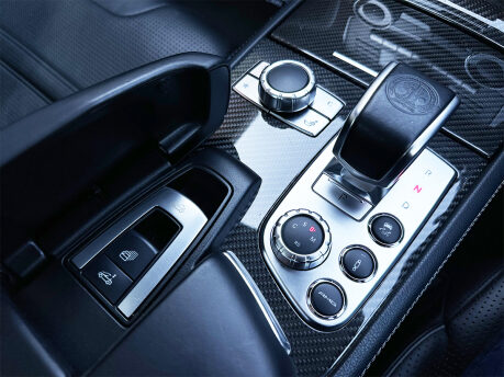 Mercedes-Benz SL Series SL63 AMG 70