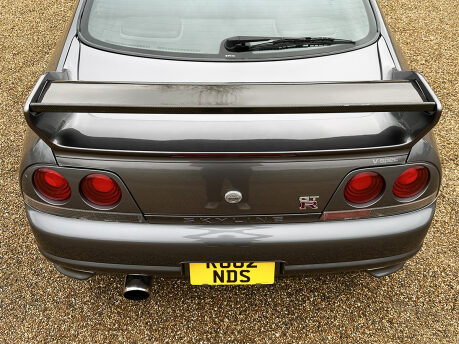 Nissan GT-R R33 V-Spec (Series 3) 30