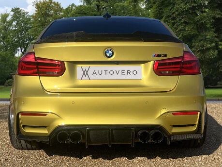 BMW M3 COMPETITION 6