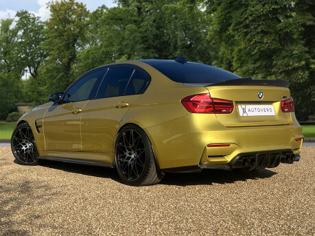 BMW M3 COMPETITION 7
