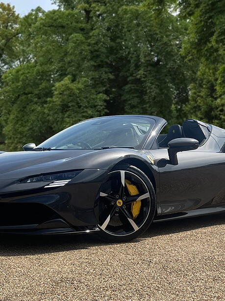 Ferrari SF90 SPIDER